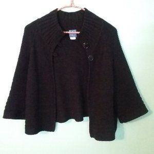 Cute black swing-style 3/4 sleeve cardigan sweater